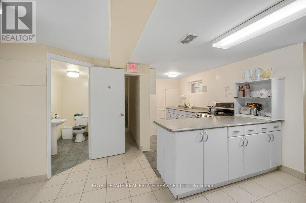 571 Wilson Street, Hamilton, ON