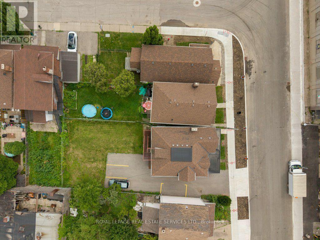 571 Wilson Street, Hamilton, ON