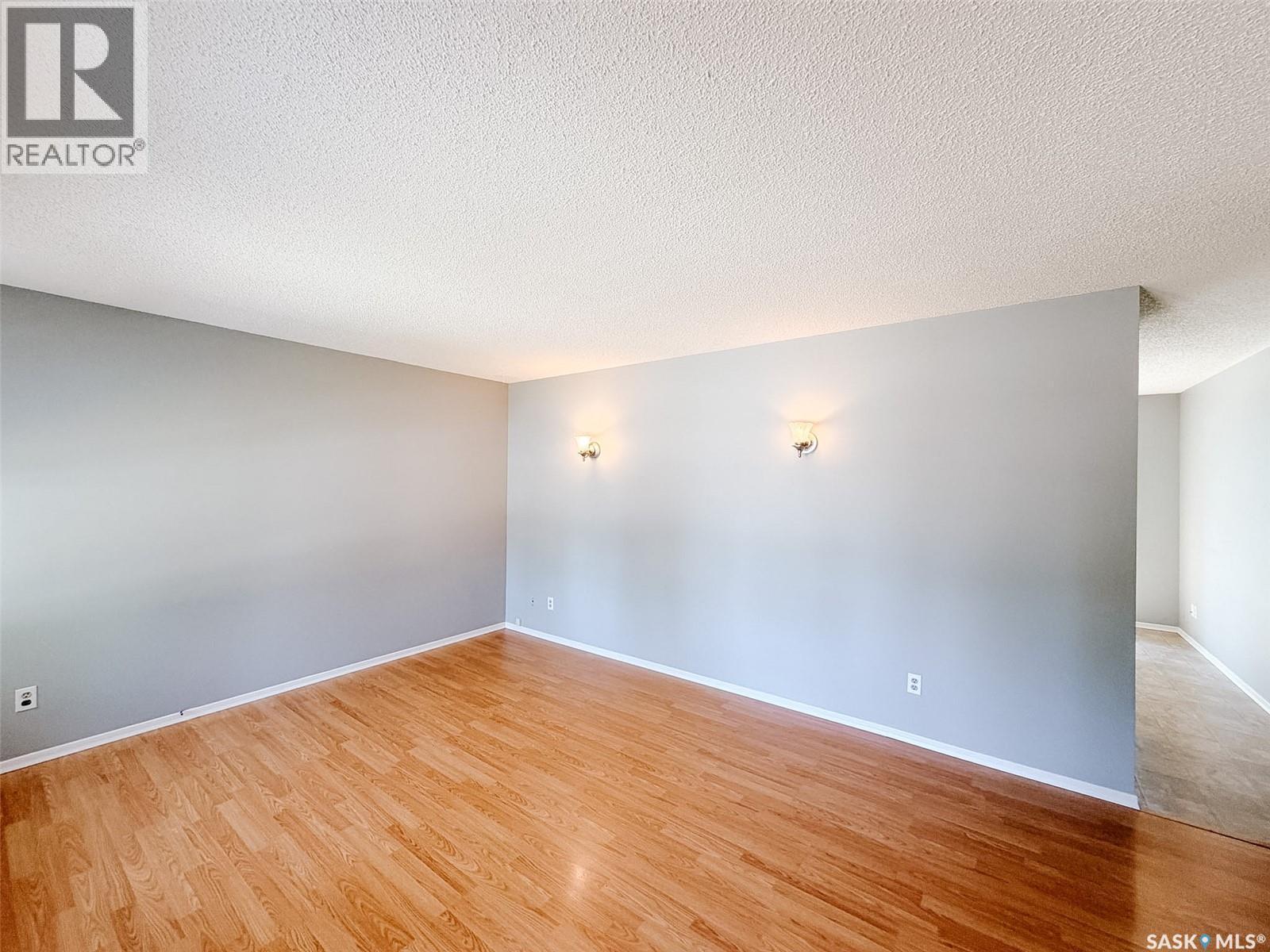 1026 Kingsmere Boulevard, Saskatoon, SK - Indoor Photo Showing Other Room