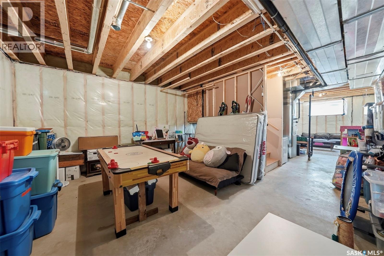 918 3Rd Street, Saskatoon, SK - Indoor Photo Showing Basement