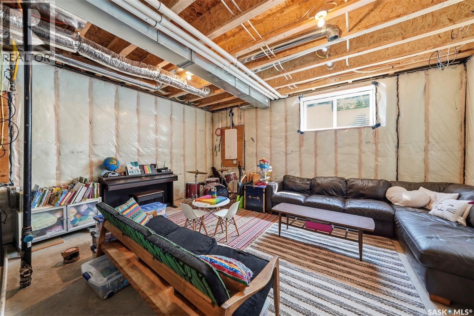 918 3Rd Street, Saskatoon, SK - Indoor Photo Showing Basement