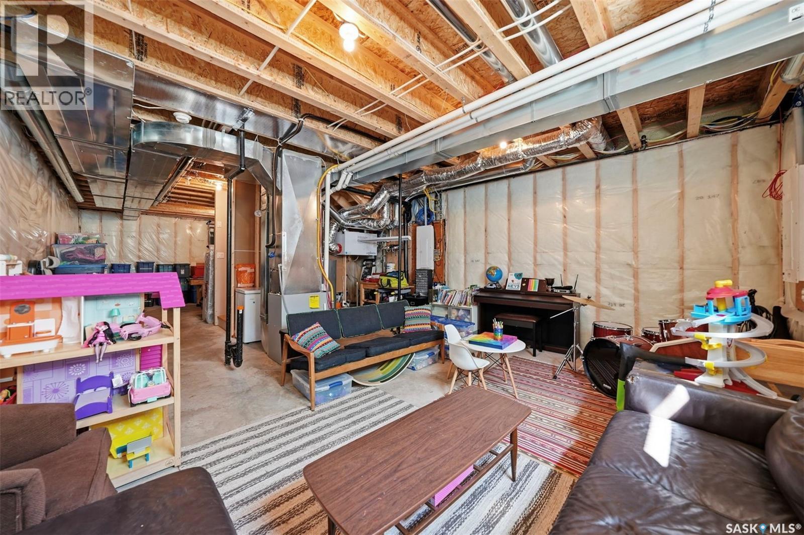 918 3Rd Street, Saskatoon, SK - Indoor Photo Showing Basement