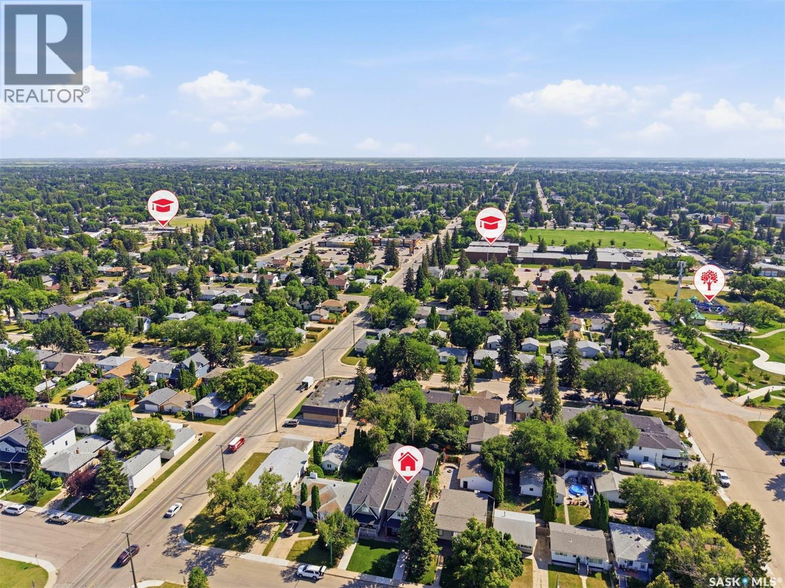 918 3Rd Street, Saskatoon, SK - Outdoor With View