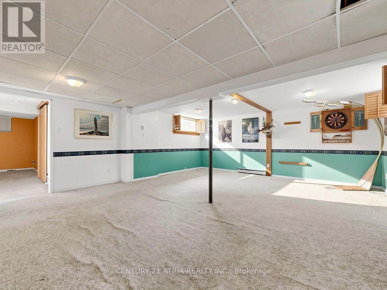 22 Jeffton Crescent, Toronto, ON - Indoor Photo Showing Other Room