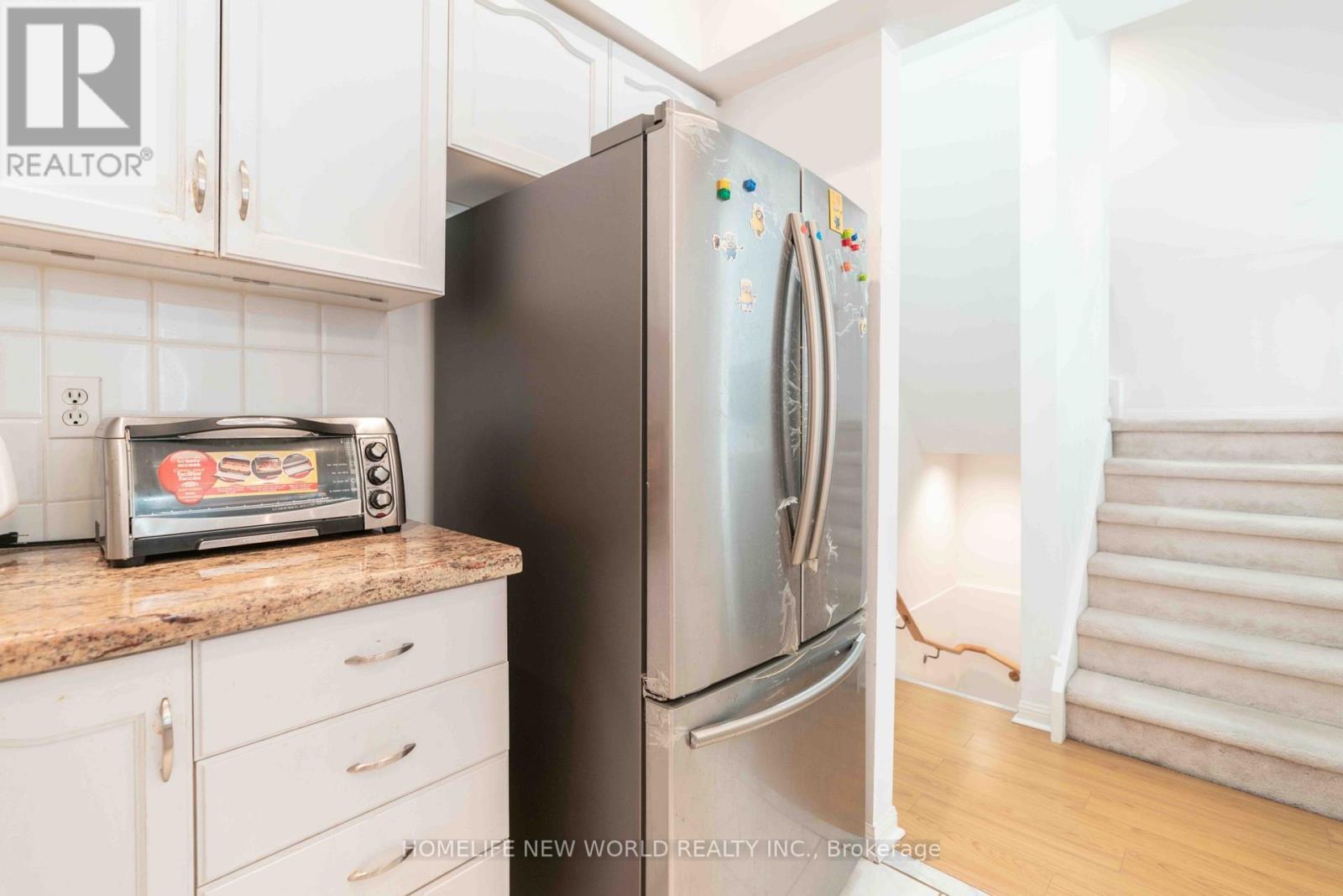 12 - 21 St. Moritz Way, Markham, ON - Indoor Photo Showing Kitchen