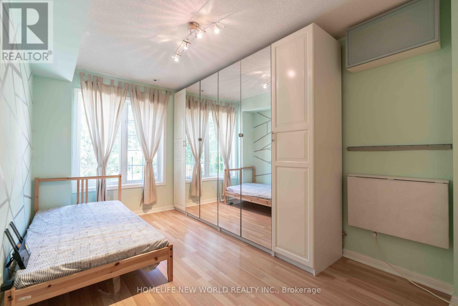 12 - 21 St. Moritz Way, Markham, ON - Indoor