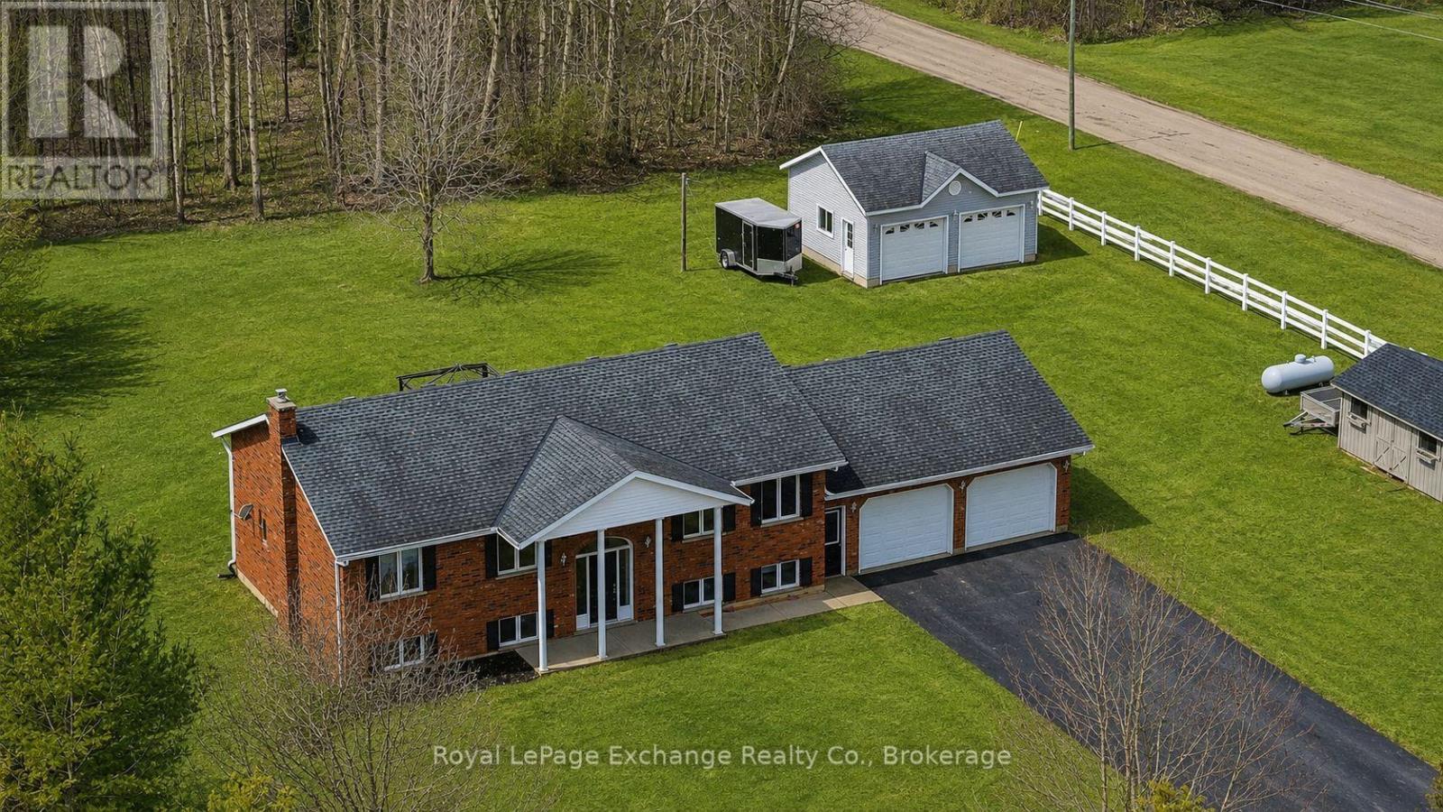 393460 2 Concession, West Grey, ON - Outdoor