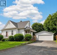 650 HILLSIDE DRIVE Gananoque, ON K7G 2E4