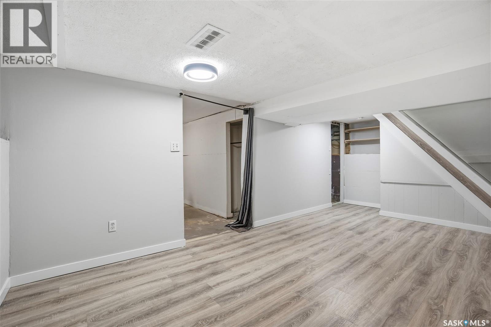 1721 E Avenue N, Saskatoon, SK - Indoor Photo Showing Other Room