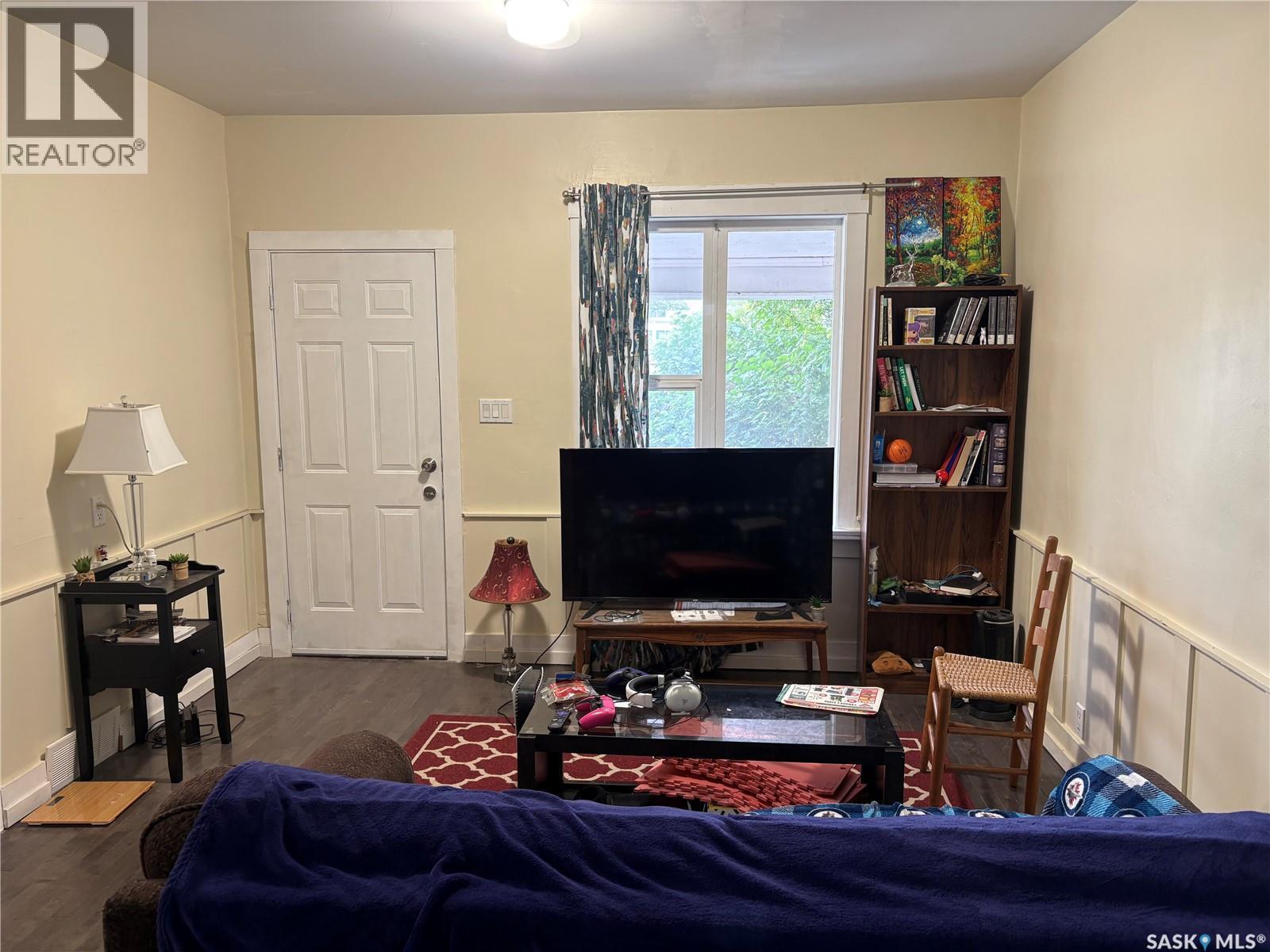 1125 Idylwyld Drive N, Saskatoon, SK - Indoor