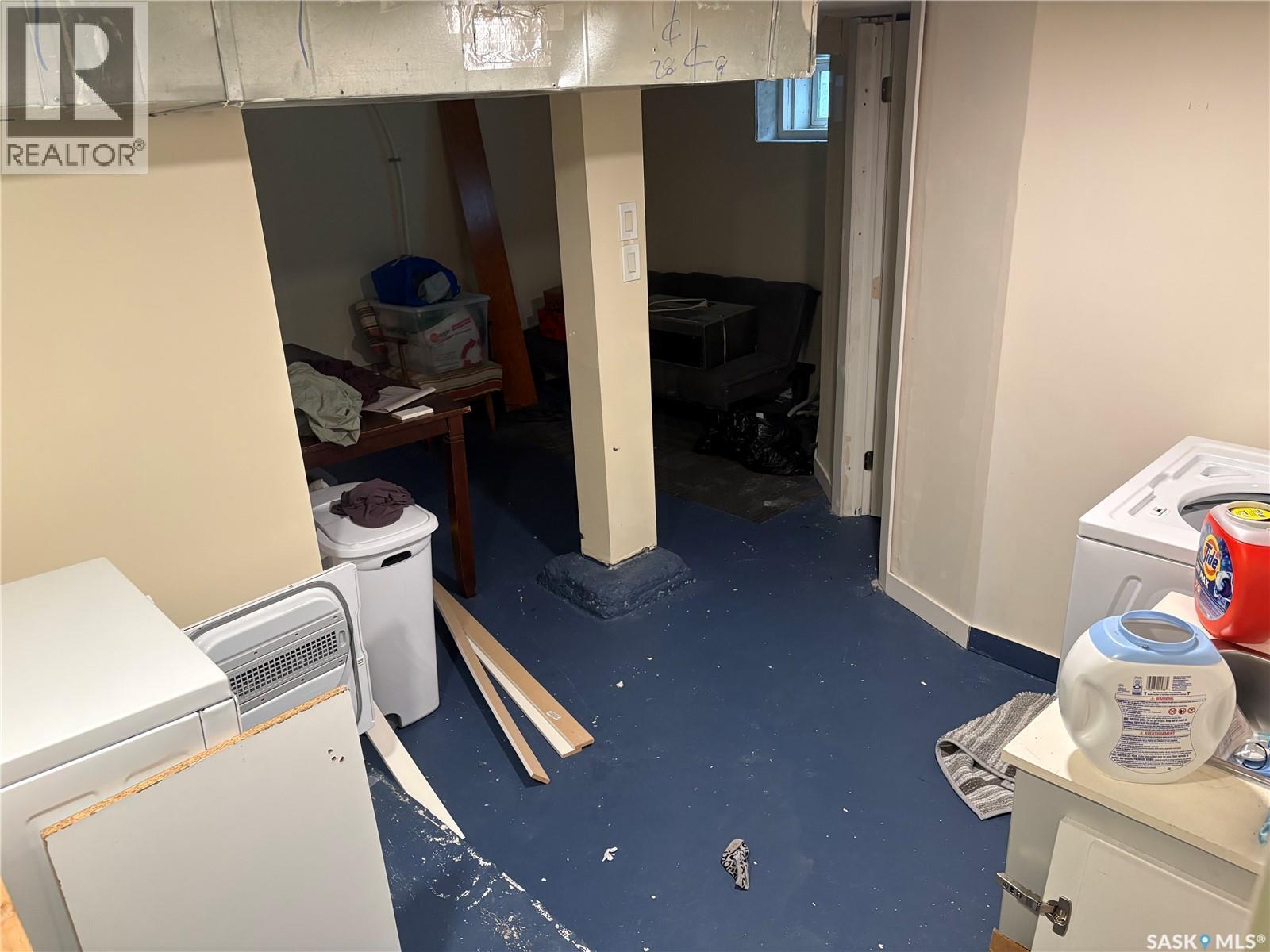 1125 Idylwyld Drive N, Saskatoon, SK - Indoor