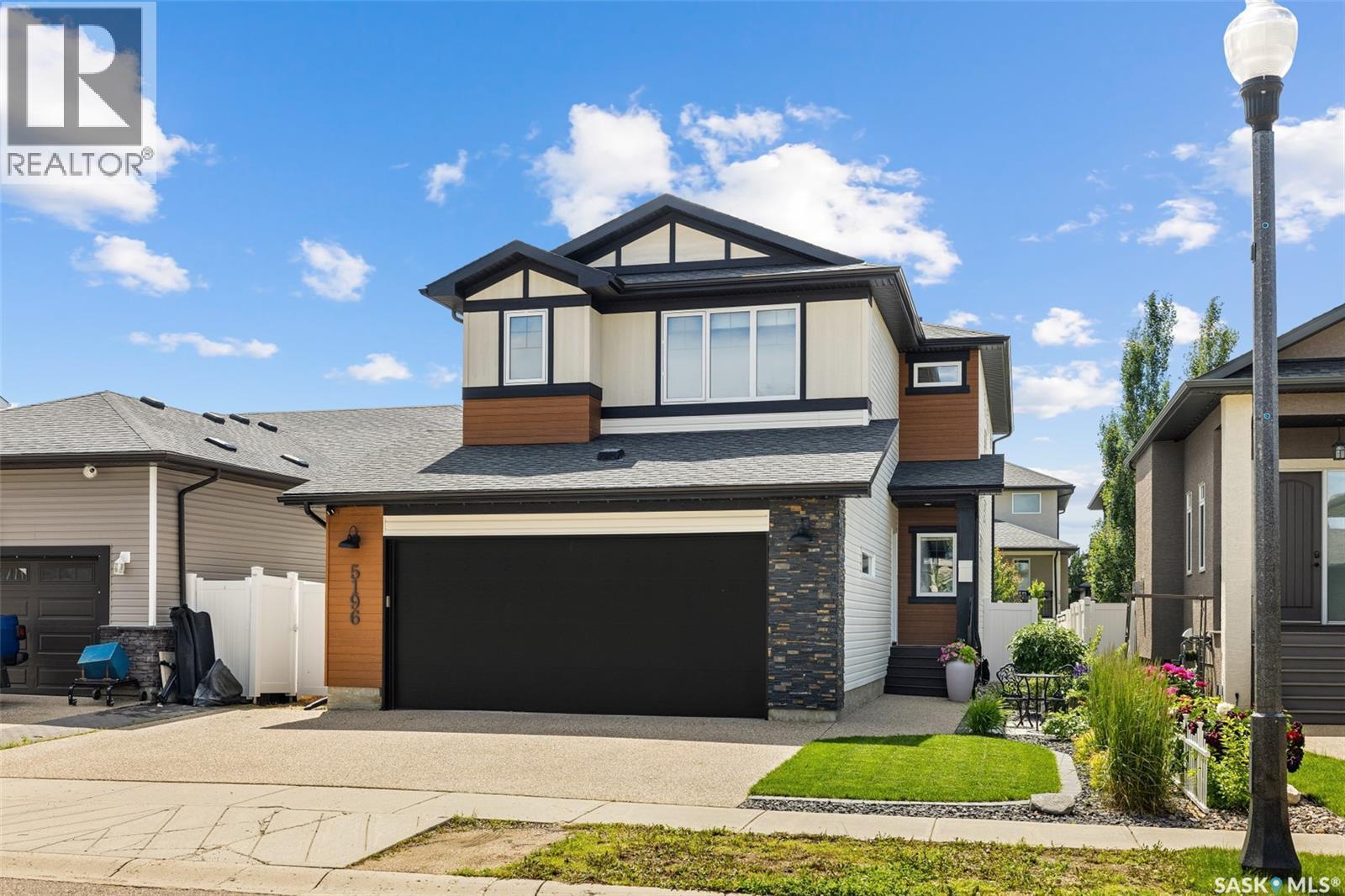 5196 Aviator Crescent, Regina, SK - Outdoor With Facade