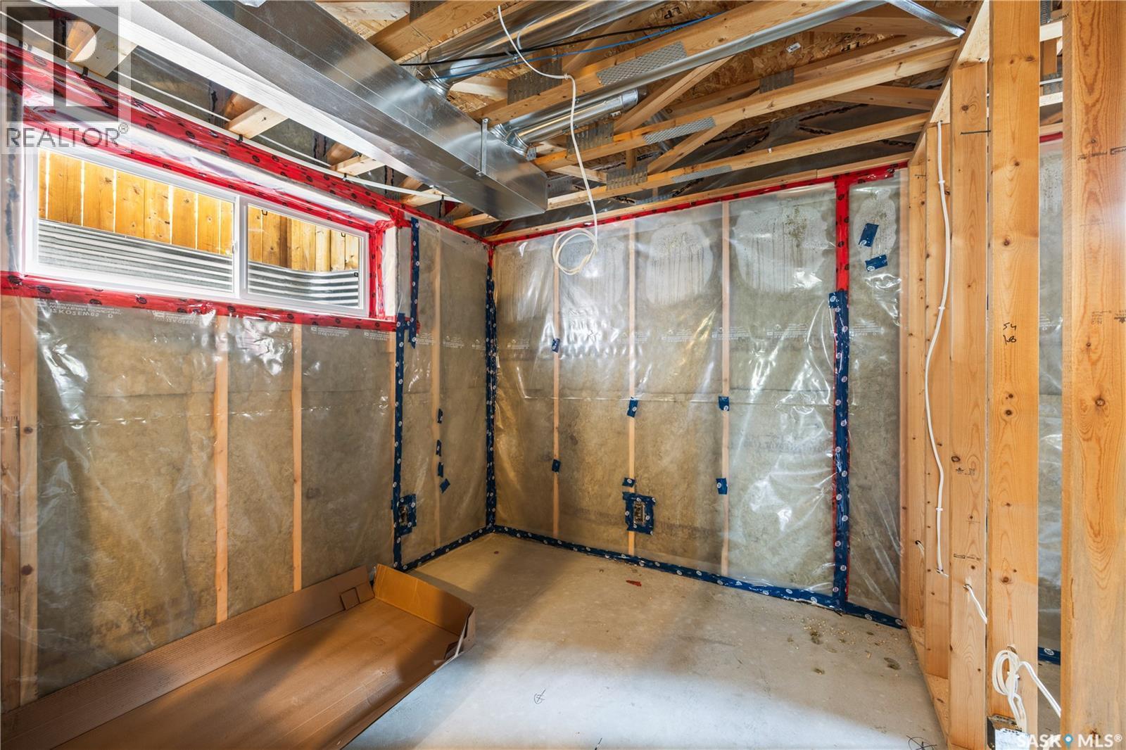 439 Coad Manor, Saskatoon, SK - Indoor Photo Showing Basement