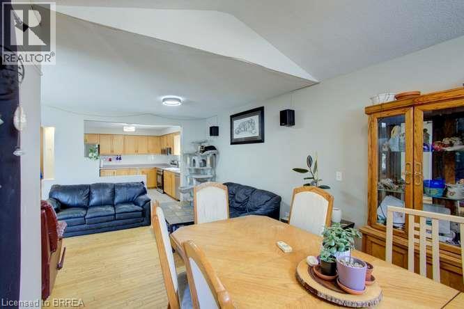 223 Melran Drive, Cambridge, ON - Indoor Photo Showing Dining Room