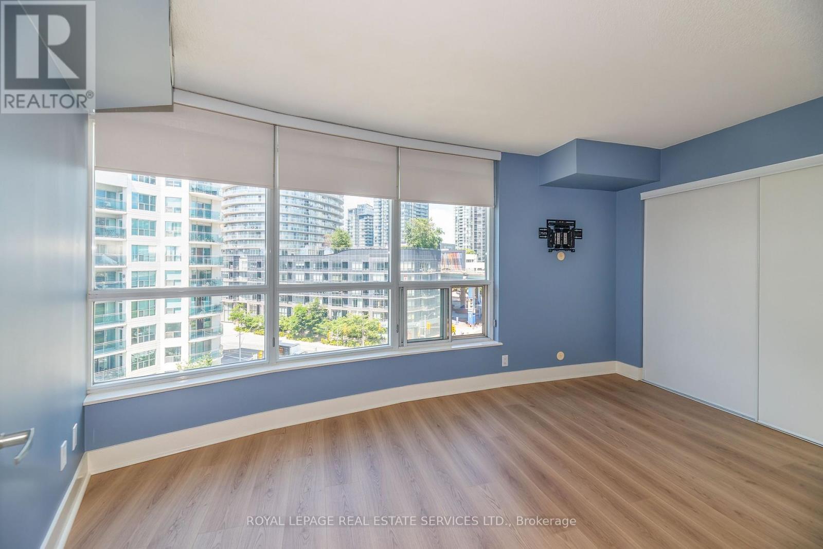 Bedroom - 707 - 550 Queens Quay W, Toronto, ON - Indoor Photo Showing Other Room