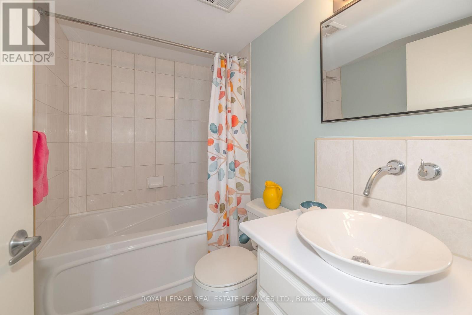 Bathroom - 707 - 550 Queens Quay W, Toronto, ON - Indoor Photo Showing Bathroom