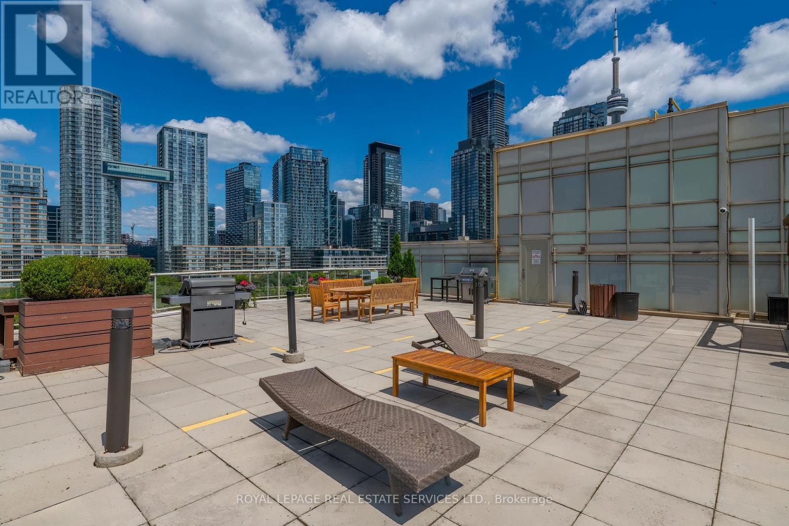 Rooftop Terrace - 707 - 550 Queens Quay W, Toronto, ON - Outdoor