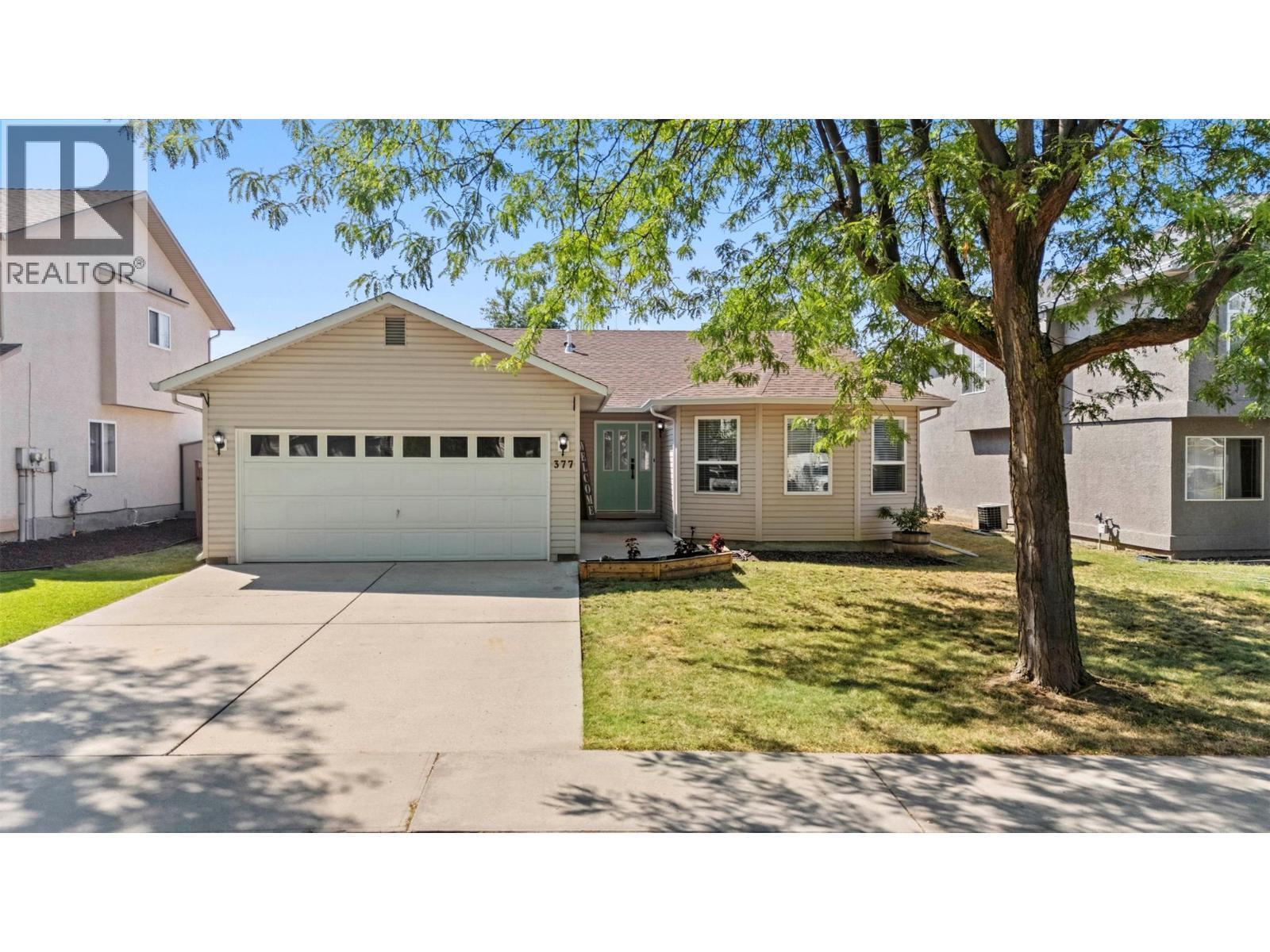 377 Sumac Road E, Kelowna, BC - Outdoor