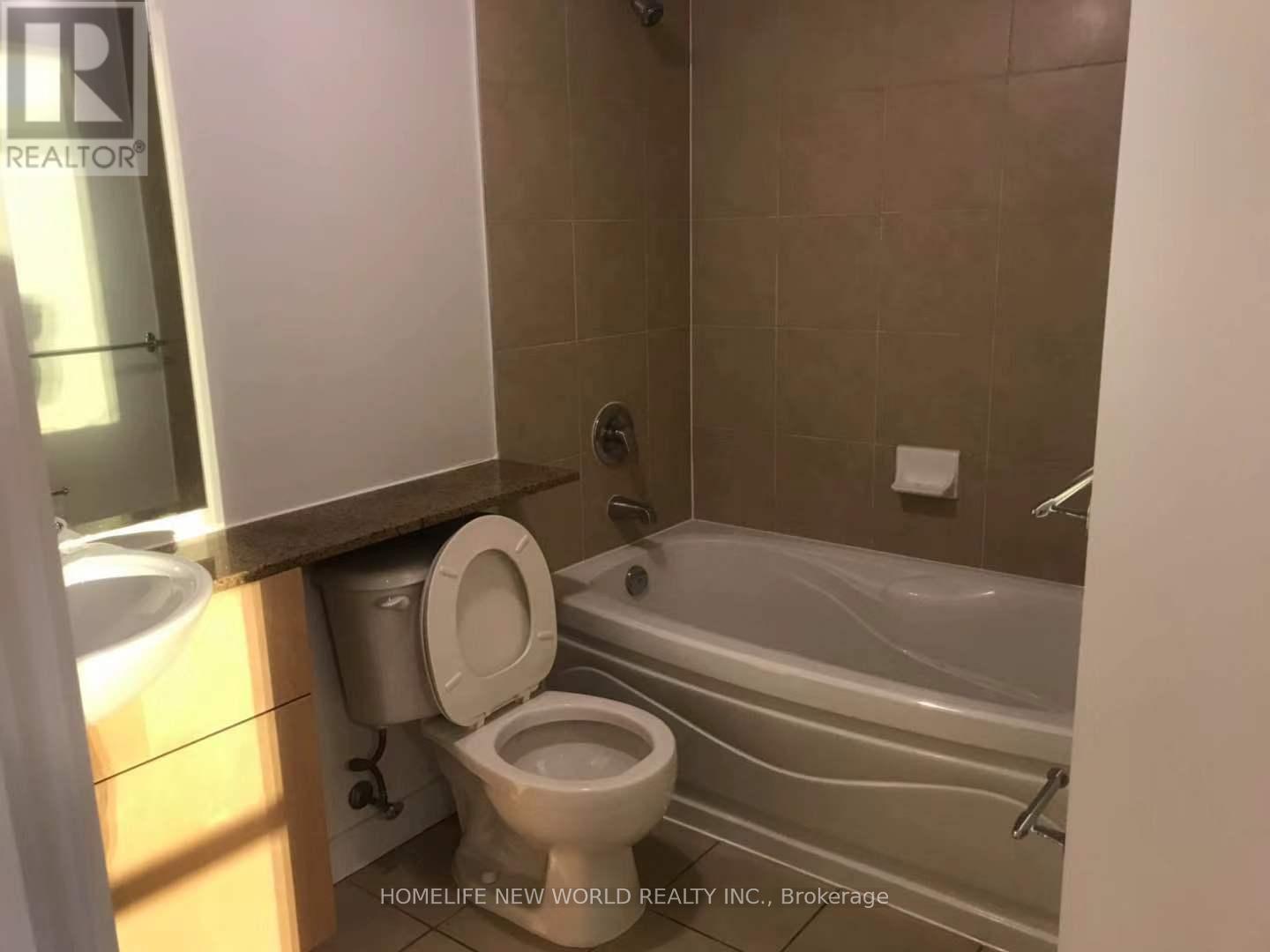 2607 - 361 Front Street, Toronto, ON - Indoor Photo Showing Bathroom