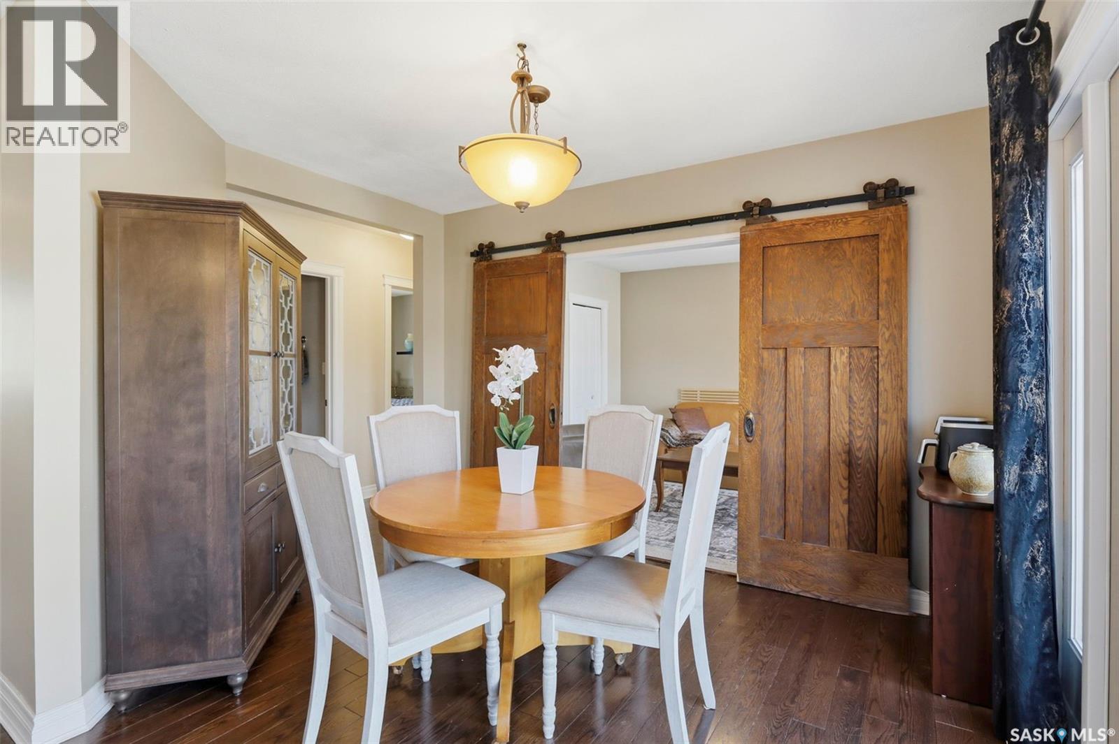 816 Empress Street, Saskatoon, SK - Indoor Photo Showing Dining Room