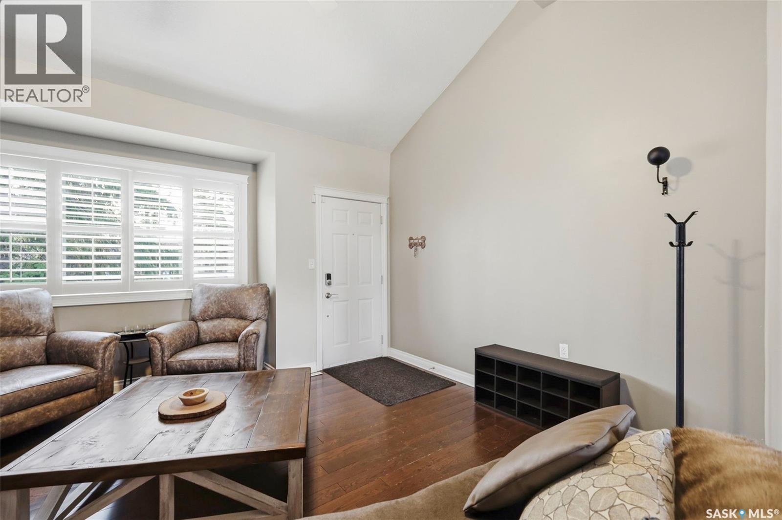 816 Empress Street, Saskatoon, SK - Indoor