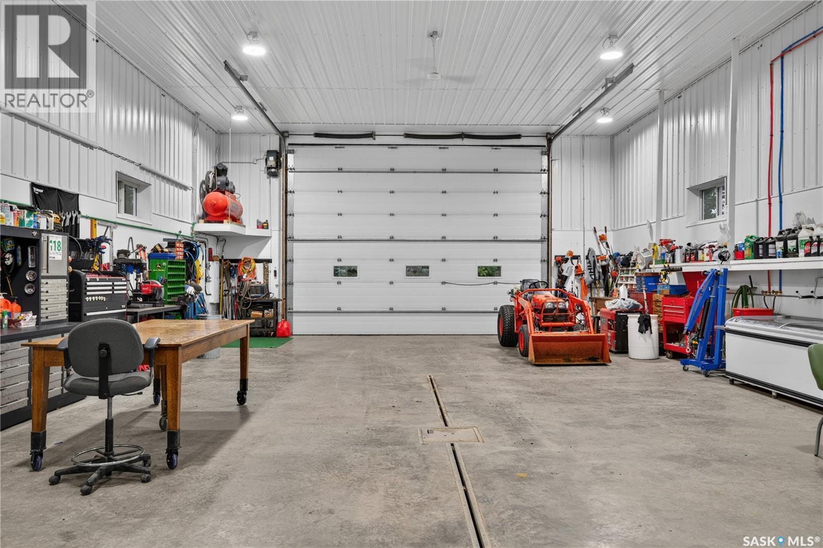 Schapansky Acreage, Tisdale Rm No. 427, SK - Indoor Photo Showing Garage