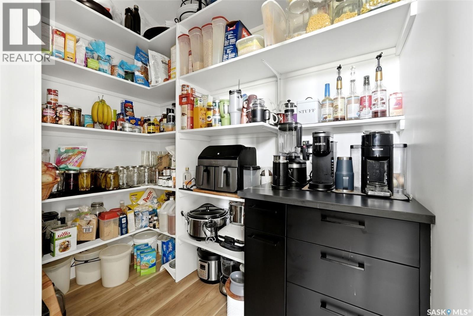232 Edgewood Drive, Buena Vista, SK - Indoor
