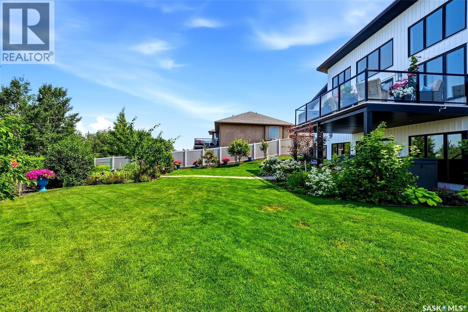 232 Edgewood Drive, Buena Vista, SK - Outdoor With Deck Patio Veranda