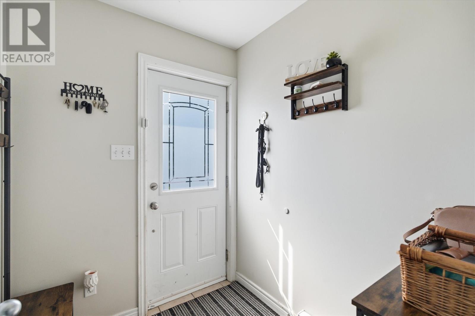 134 St. Thomas Line, Paradise, NL - Indoor Photo Showing Other Room