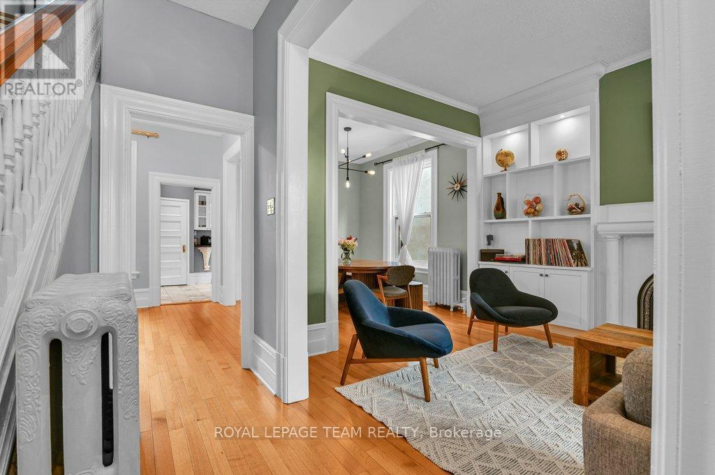 7 Third Avenue, Ottawa, ON - Indoor Photo Showing Other Room