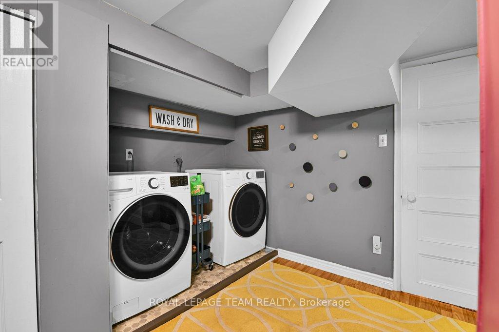7 Third Avenue, Ottawa, ON - Indoor Photo Showing Laundry Room