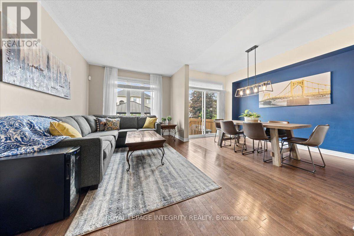1433 Comfrey Crescent, Ottawa, ON - Indoor Photo Showing Other Room