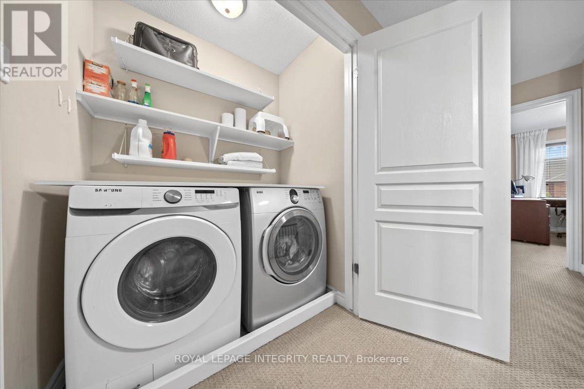 1433 Comfrey Crescent, Ottawa, ON - Indoor Photo Showing Laundry Room