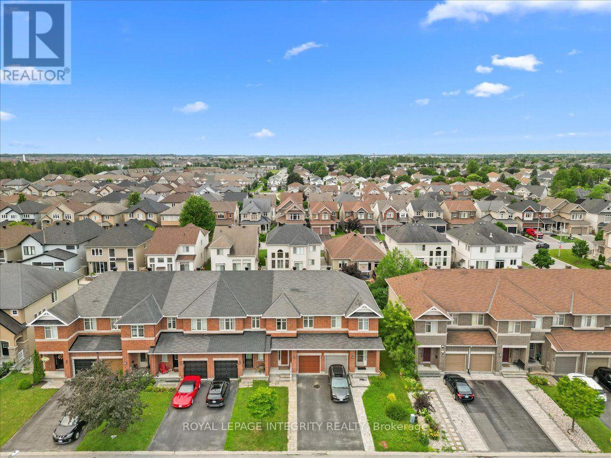 1433 Comfrey Crescent, Ottawa, ON - Outdoor With View
