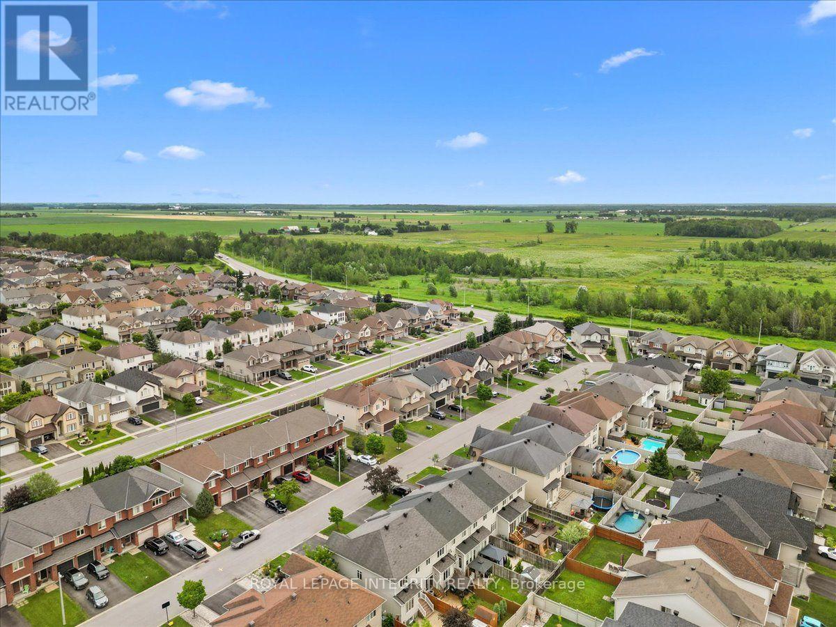 1433 Comfrey Crescent, Ottawa, ON - Outdoor With View