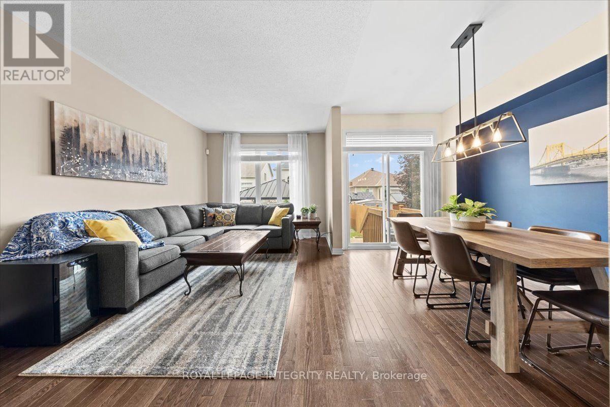 1433 Comfrey Crescent, Ottawa, ON - Indoor