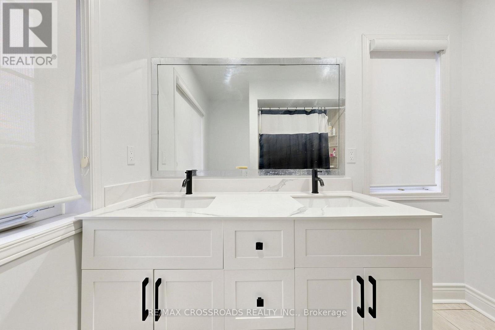 82 Jack Monkman Crescent, Markham, ON - Indoor Photo Showing Bathroom