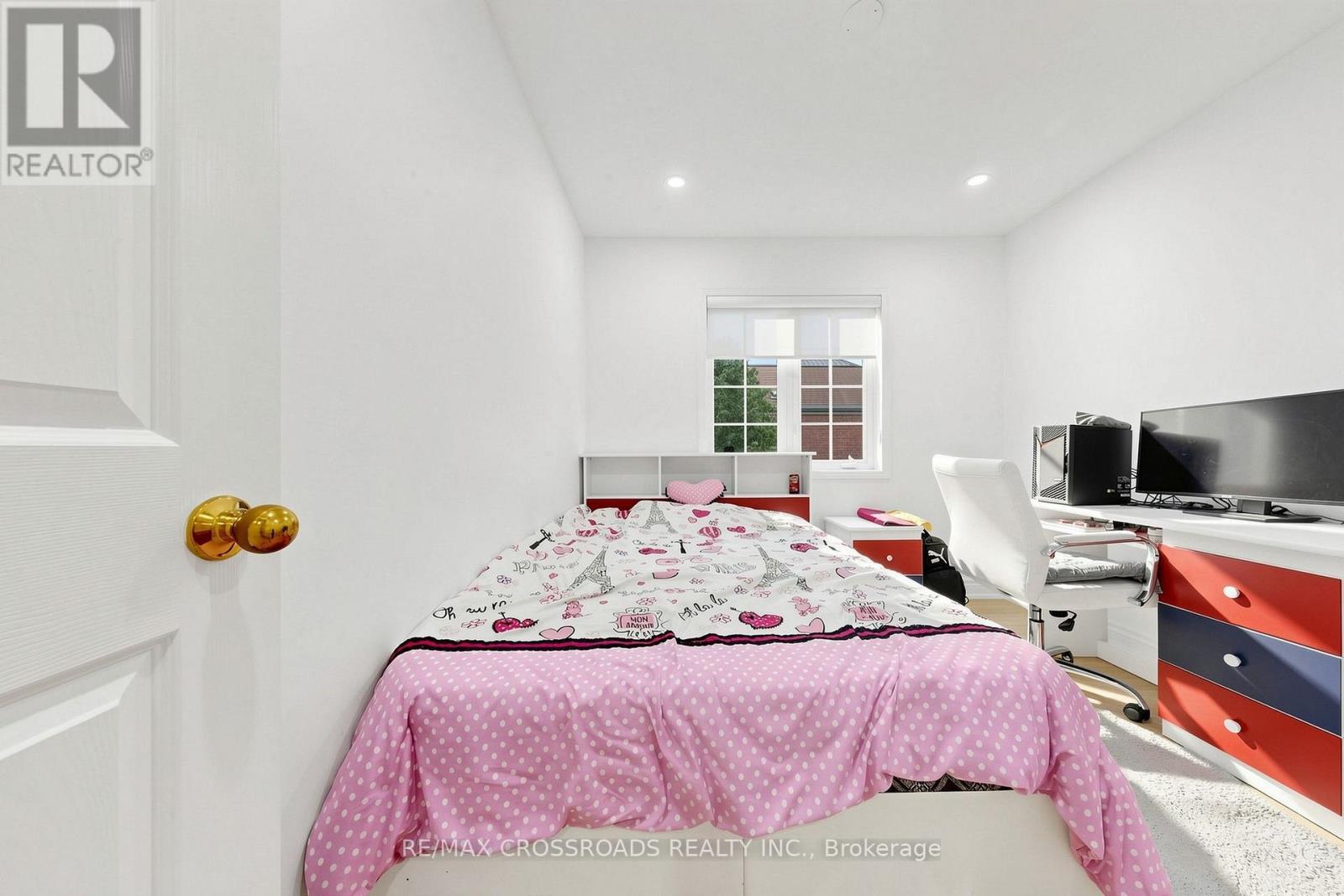 82 Jack Monkman Crescent, Markham, ON - Indoor Photo Showing Bedroom