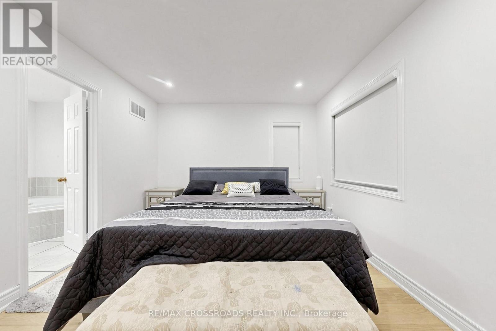 82 Jack Monkman Crescent, Markham, ON - Indoor Photo Showing Bedroom