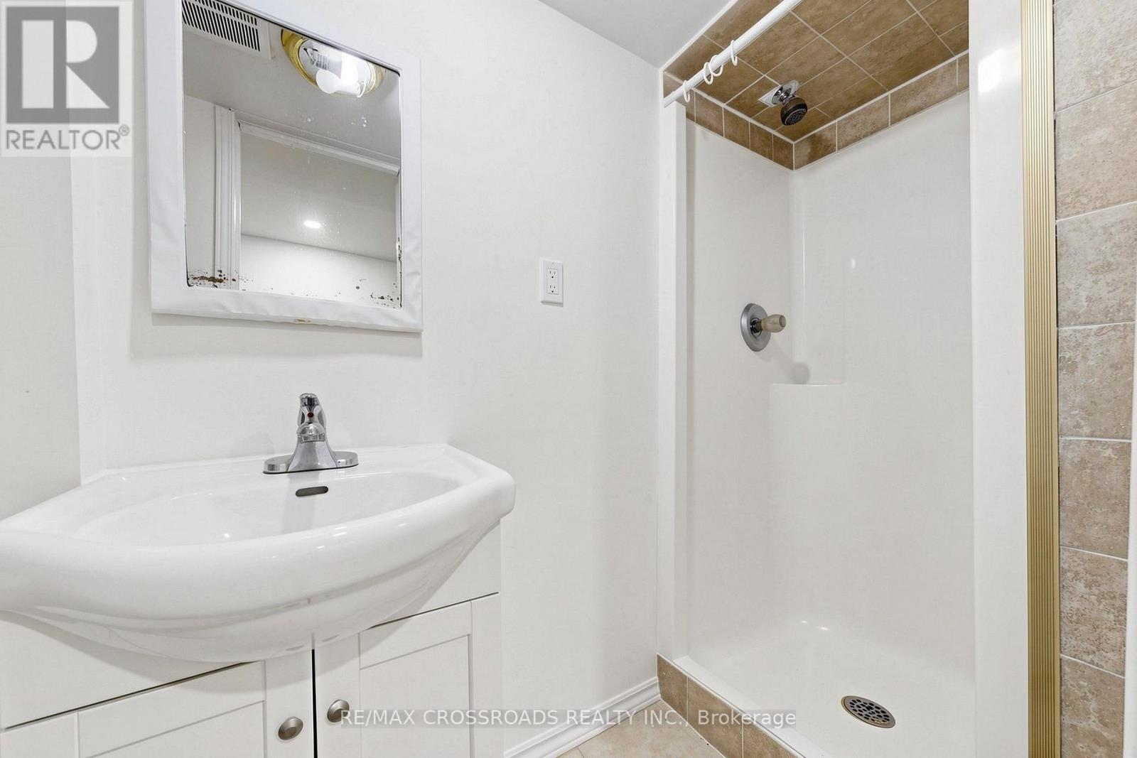 82 Jack Monkman Crescent, Markham, ON - Indoor Photo Showing Bathroom