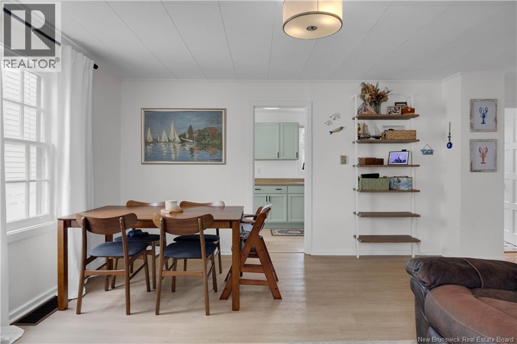 98 Edith Avenue, Saint John, NB - Indoor Photo Showing Dining Room