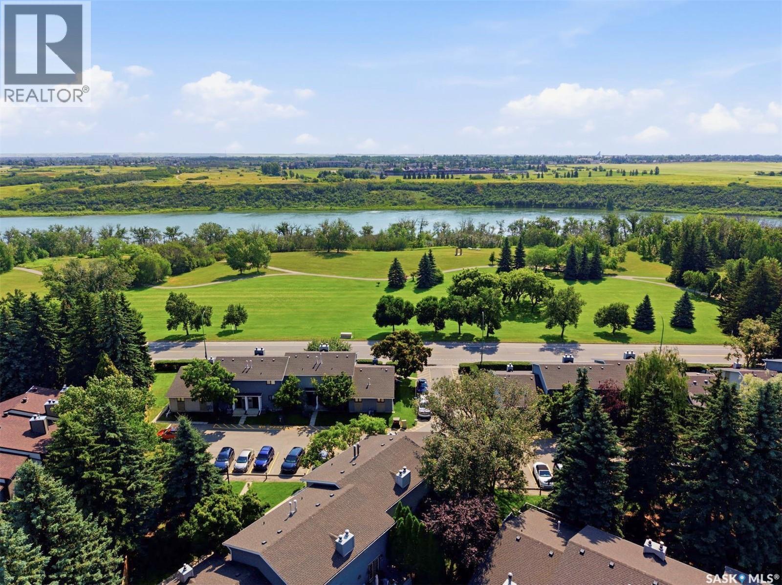 402 2703 Spadina Crescent E, Saskatoon, SK - Outdoor With Body Of Water With View