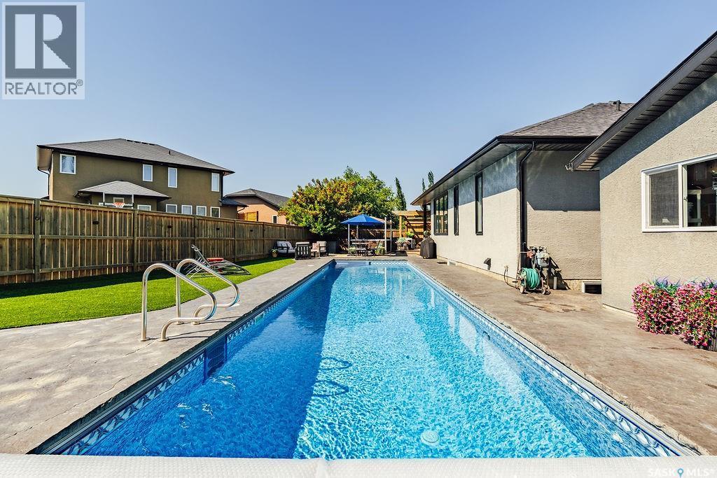 419 Paton Place, Saskatoon, SK - Outdoor With In Ground Pool With Exterior
