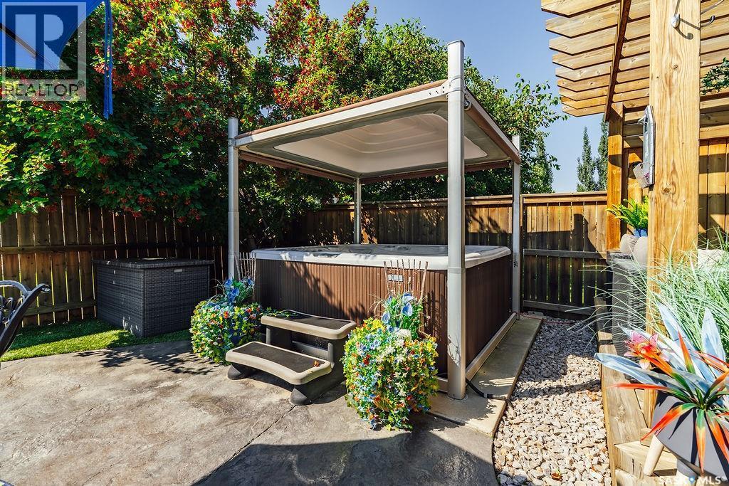 419 Paton Place, Saskatoon, SK - Outdoor With Deck Patio Veranda