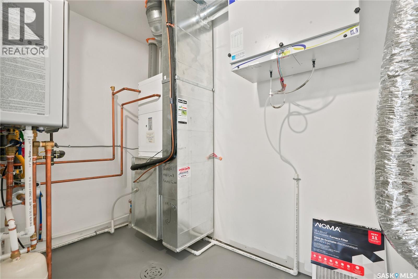 41 651 Dubois Crescent, Saskatoon, SK - Indoor Photo Showing Basement