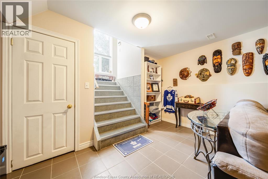 1739 Castleton Avenue, Windsor, ON - Indoor Photo Showing Other Room