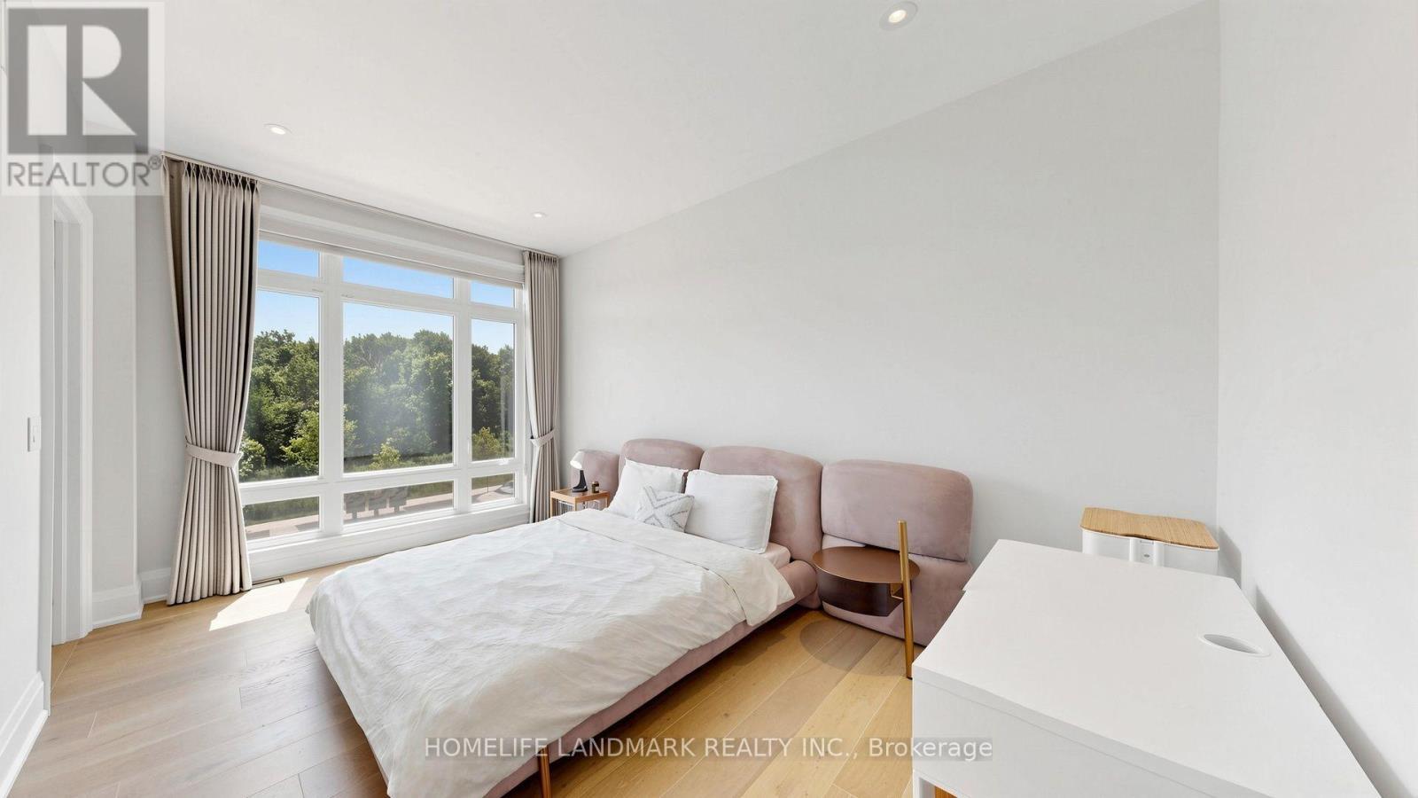 44 David Dunlap Boulevard, Richmond Hill, ON - Indoor Photo Showing Bedroom