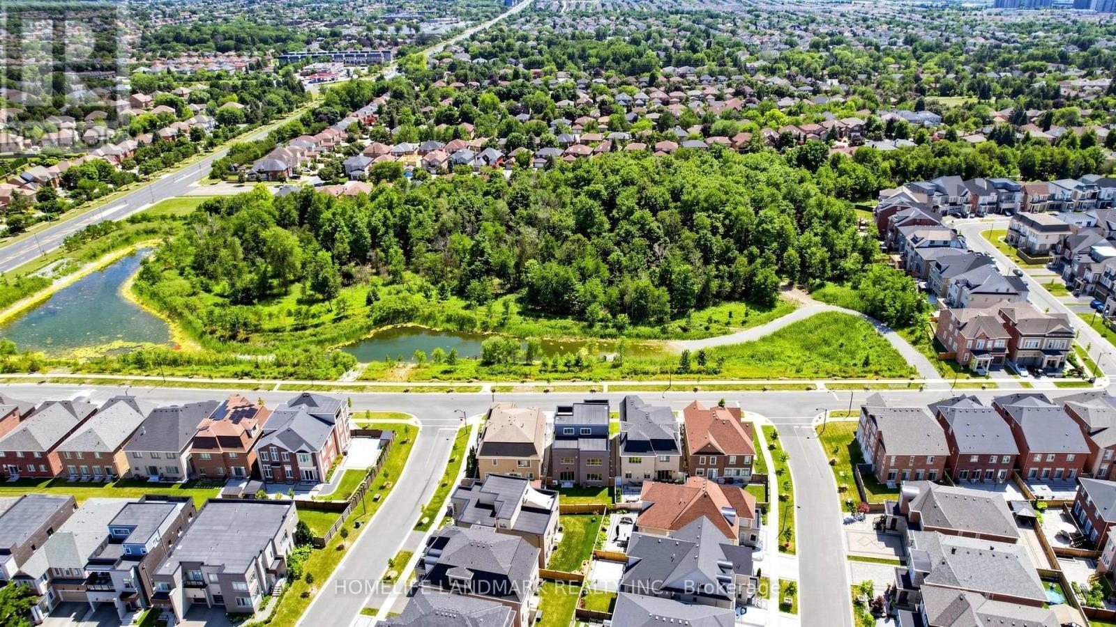44 David Dunlap Boulevard, Richmond Hill, ON - Outdoor With View