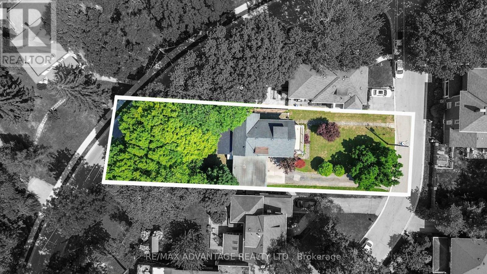 4 Farley Place, St. Thomas, ON - Outdoor