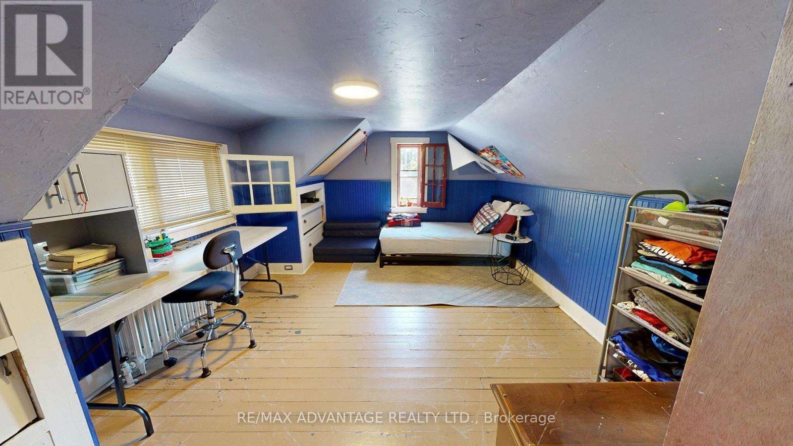 4 Farley Place, St. Thomas, ON - Indoor